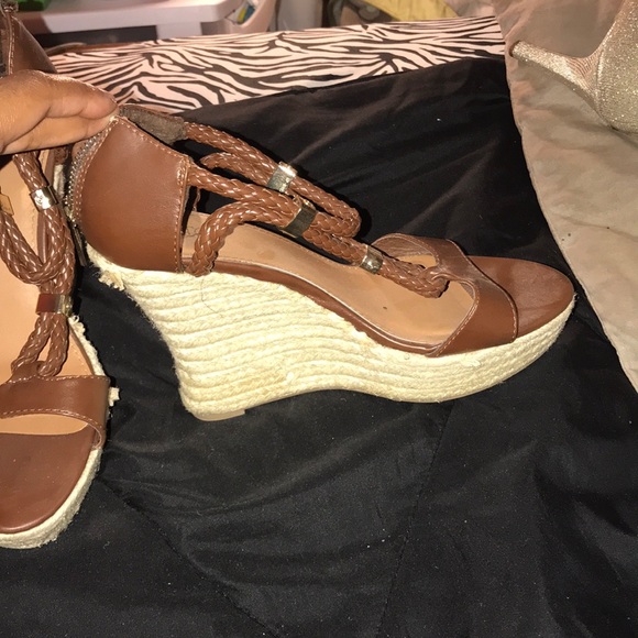 Wedges - Picture 2 of 2